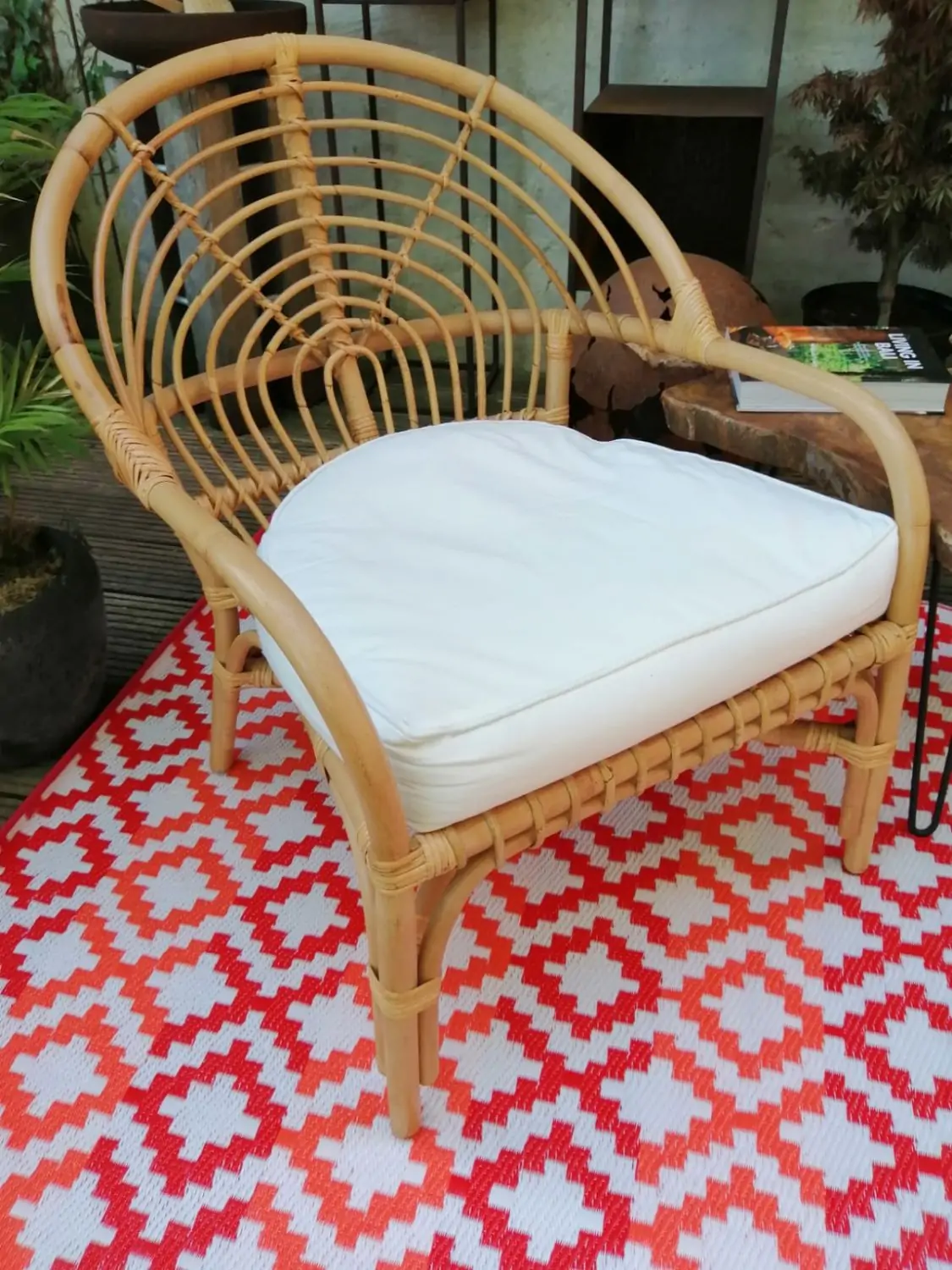 Artikelbild 2 des Artikels “Malmö - Wohnzimmer Sessel aus Rattan - mit Kissen, ca. 79cm hoch. “